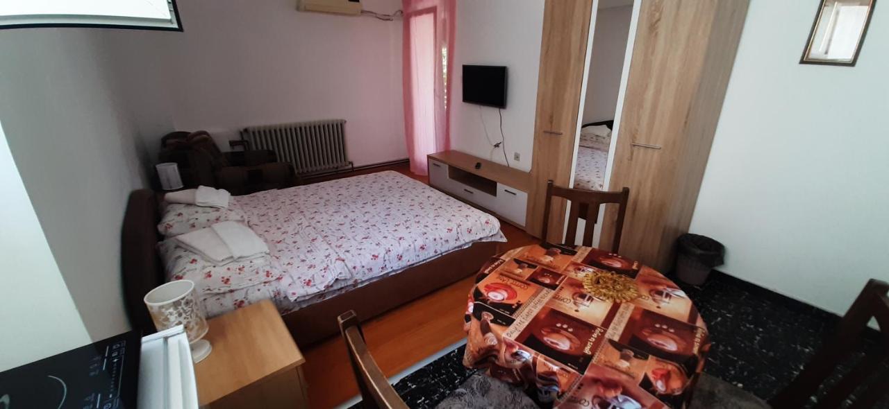 Apartments Nebojsa Сокобаня Екстер'єр фото